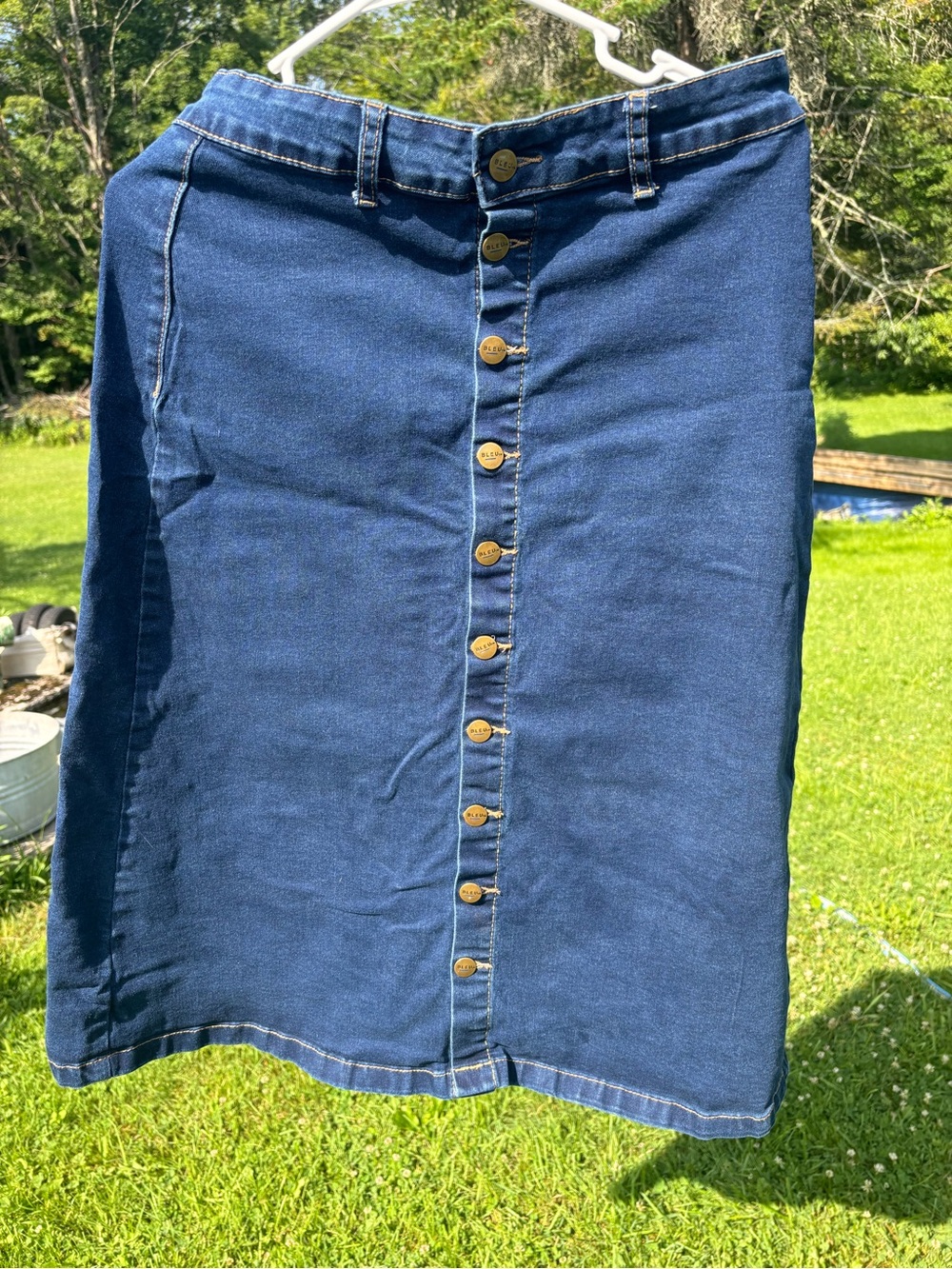 Classic Dark Blue Button-Front Denim Skirt